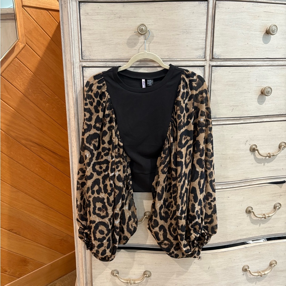 Love By Design Black and Leopard Print Blouse
